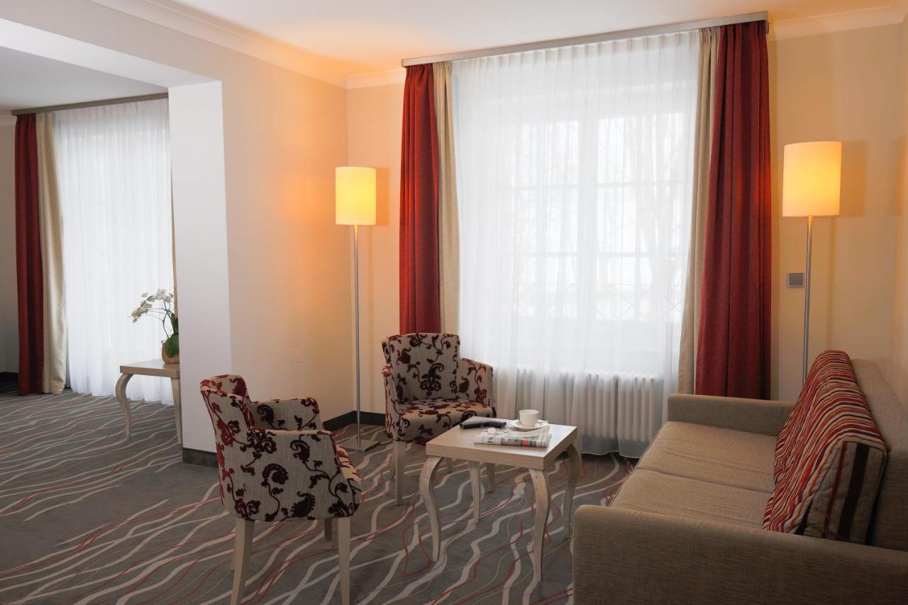 Hotel Bayerischer Hof Miesbach, BW Premier Collection Екстериор снимка