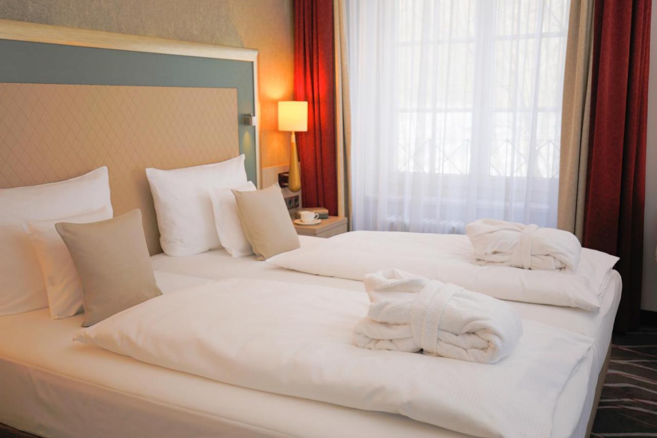 Hotel Bayerischer Hof Miesbach, BW Premier Collection Екстериор снимка