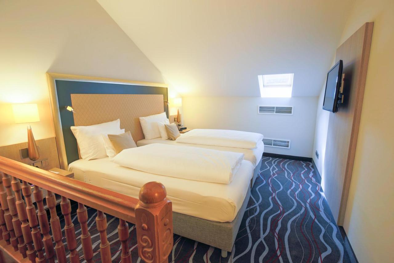 Hotel Bayerischer Hof Miesbach, BW Premier Collection Екстериор снимка