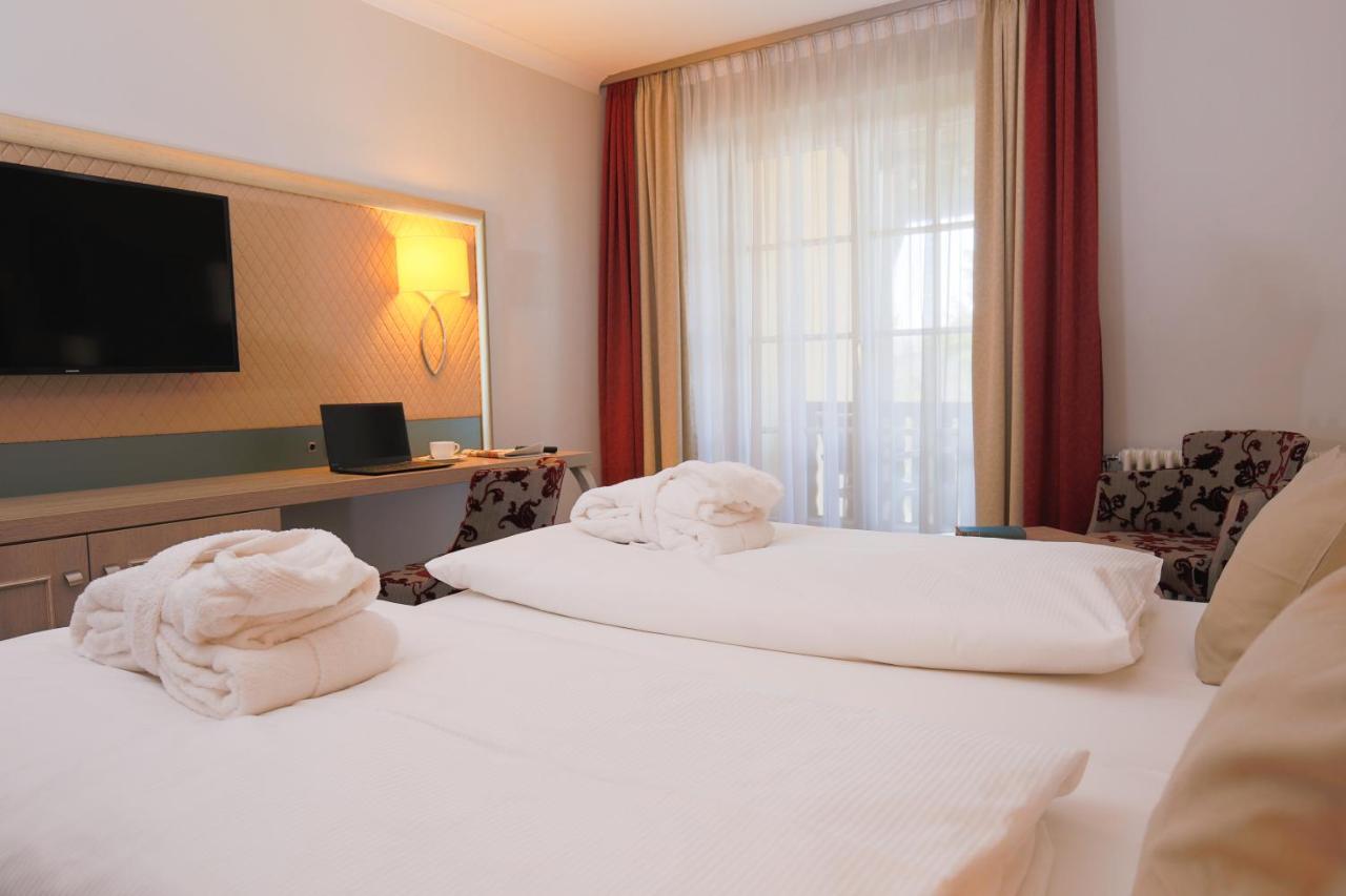 Hotel Bayerischer Hof Miesbach, BW Premier Collection Екстериор снимка