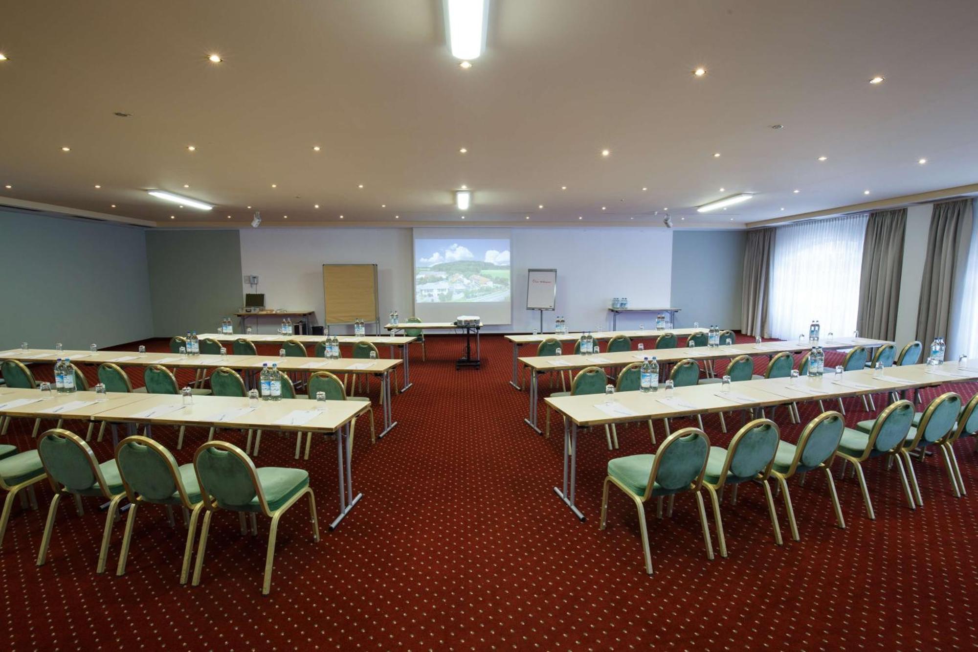 Hotel Bayerischer Hof Miesbach, BW Premier Collection Екстериор снимка